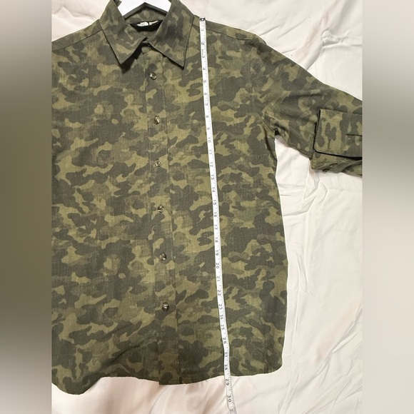 The North Face Green Camo Jacket - Picture 5 of 6